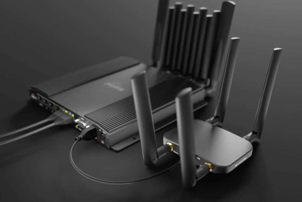 Peplink MAX BR2 Pro Dual 5G Modems, Dual WAN, and USB